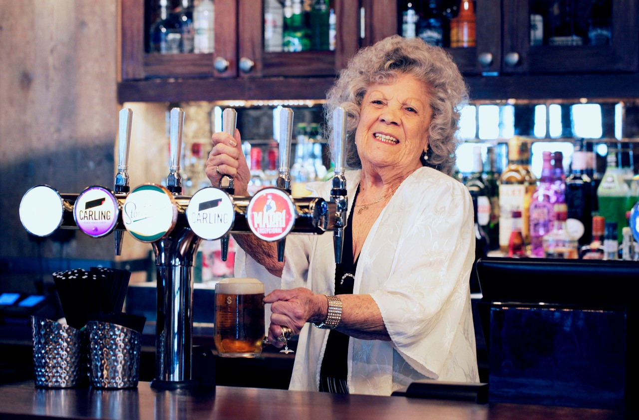 Lyn’s at the Inn: The Seaburn Inn is opened by 92-year-old Sunderland ...